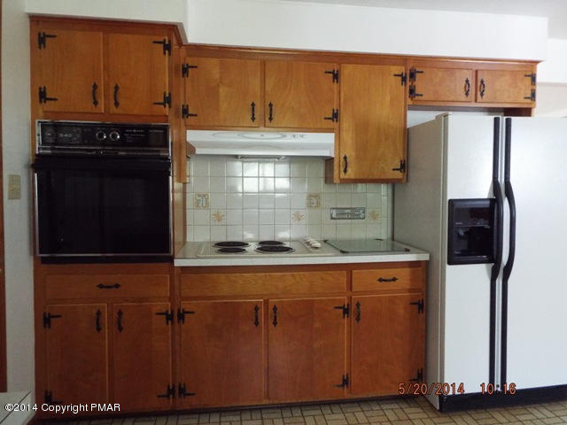 7 Shickshinny Valley Road Berwick, PA 18603 - Photo 8 of 18 Kitchen 2
