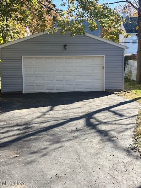 1019 Quilliams Road Cleveland Heights, OH 44121 - Photo 31 of 32 View of garage