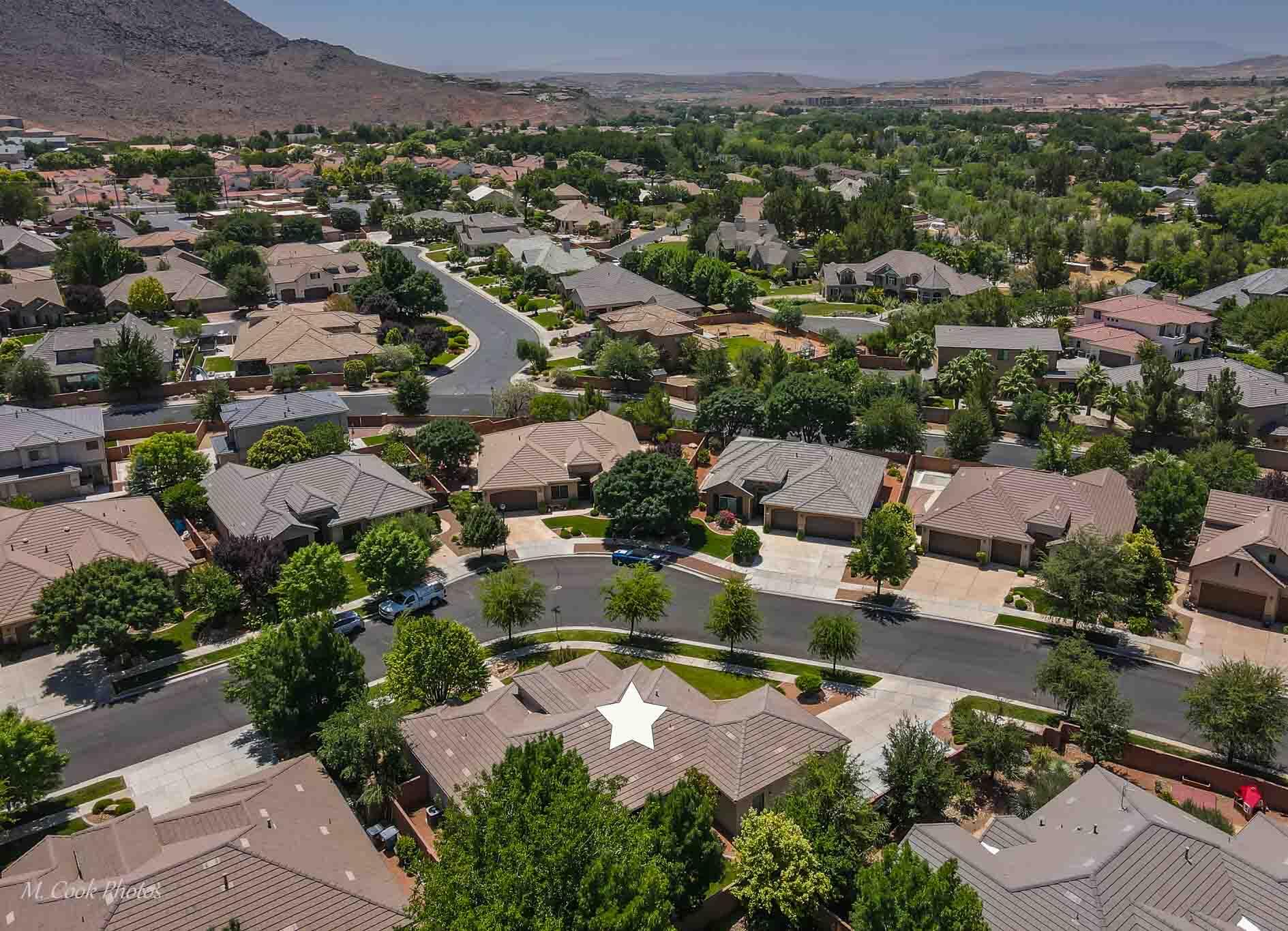 110 Chalon Drive St. George, UT 84770 - Photo 2 of 2 110 S. Chalon Dr. DRONES-K.Brooksby-4