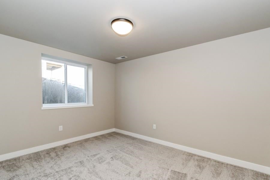 1020 High Rdg Trail Solon, IA 52333 - Photo 29 of 38 Gallery Image 29