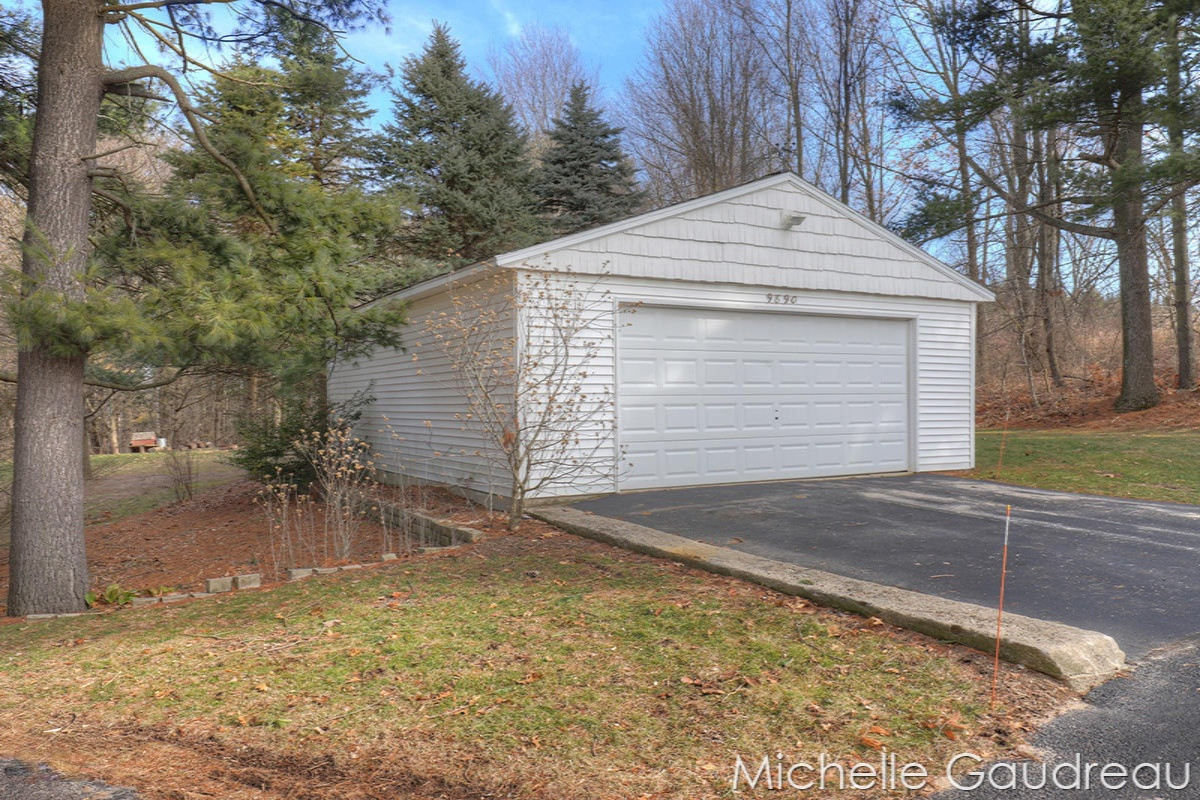 9890 Finkbeiner Road Middleville, MI 49333 - Photo 39 of 55 IMG_9943