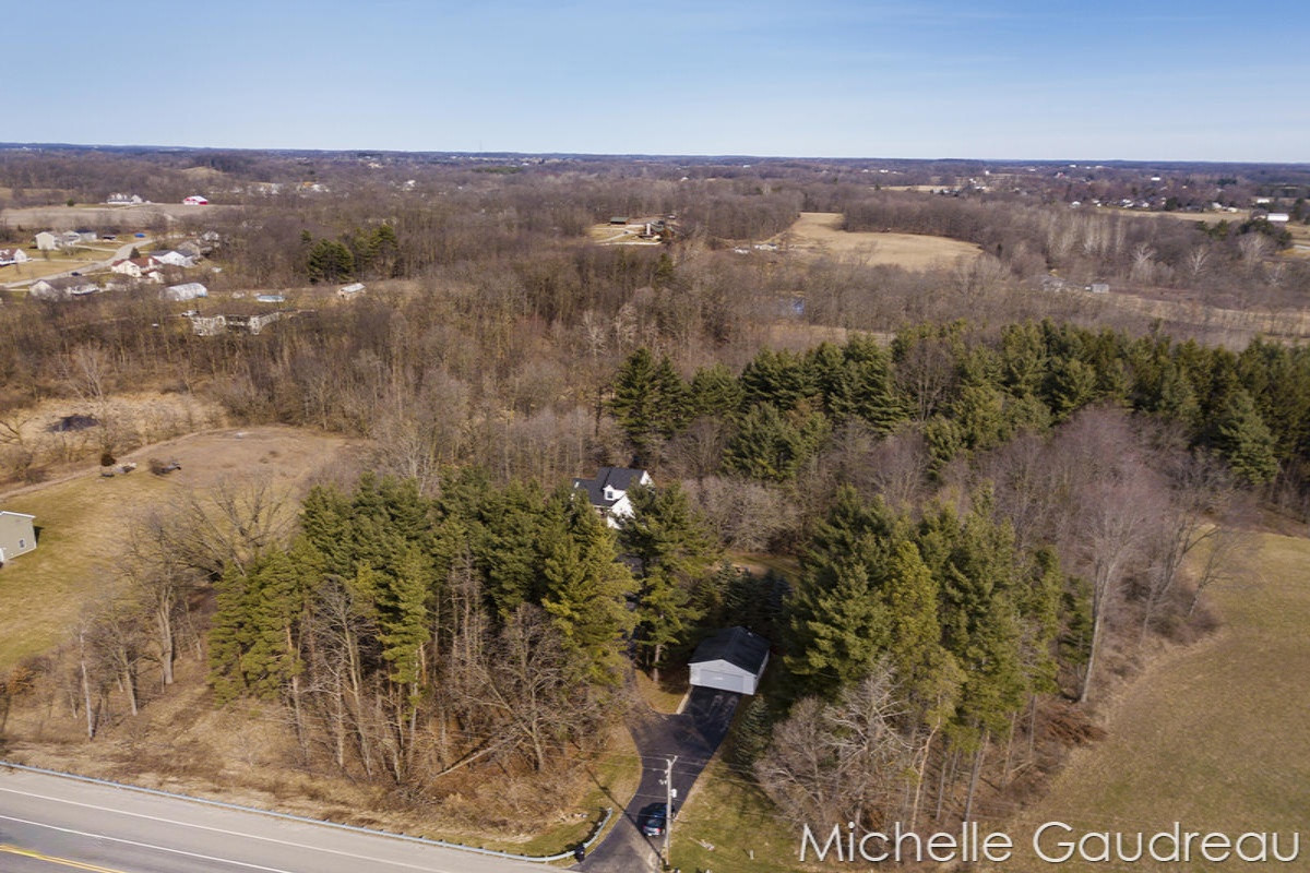 9890 Finkbeiner Road Middleville, MI 49333 - Photo 53 of 55 IMG_9903