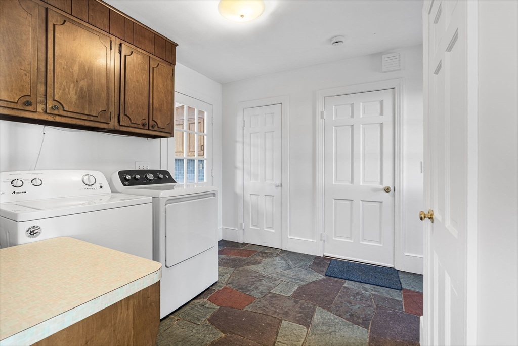5 Winter Island Road Salem, MA 01970 - Photo 10 of 41