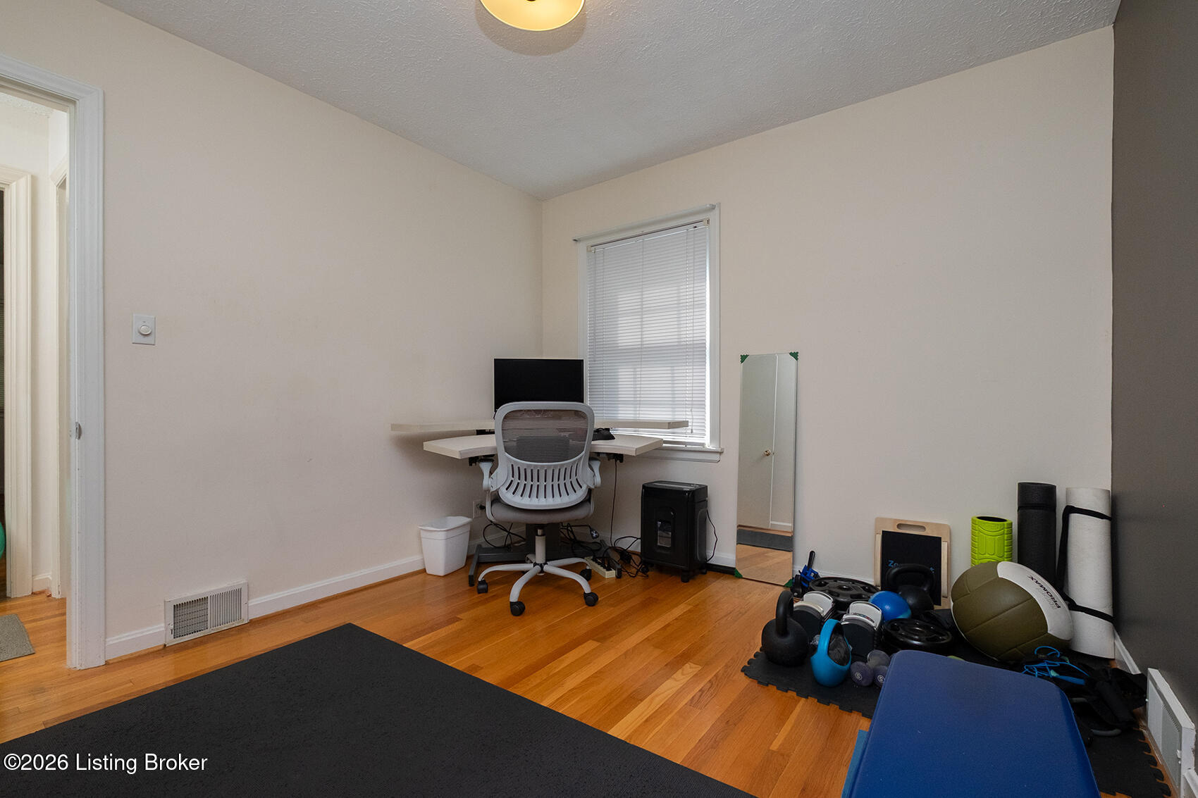3012 Talisman Road Louisville, KY 40220 - Photo 14 of 33 jk_0035