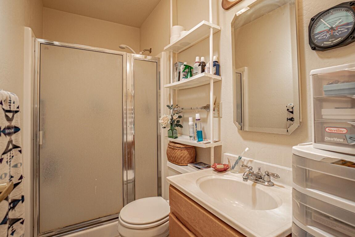 700 Neil Creek Road Ashland, OR 97520 - Photo 27 of 37 Artist Studio Bathroom