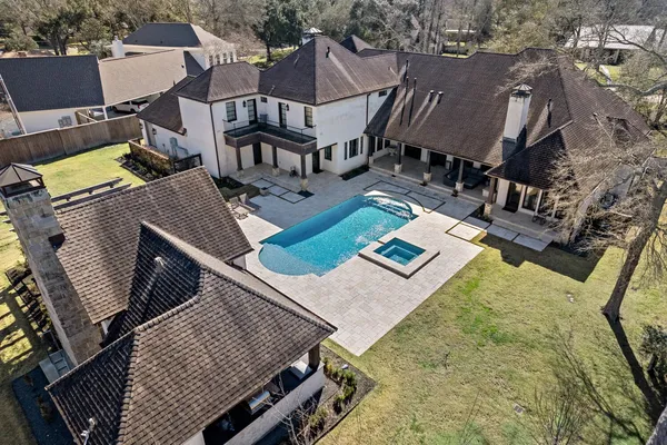 $1,650,000 | 8120 Evangeline Lane, Beaumont, TX 77706