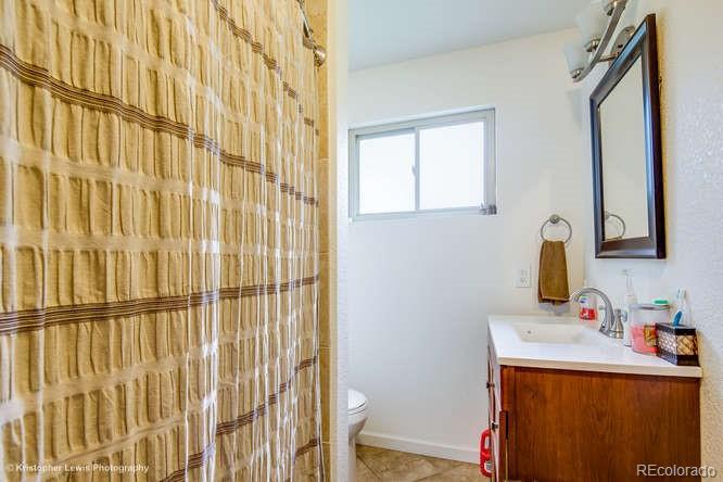 7241 Ruth Way Denver, CO 80221 - Photo 14 of 31 Gallery Image 14