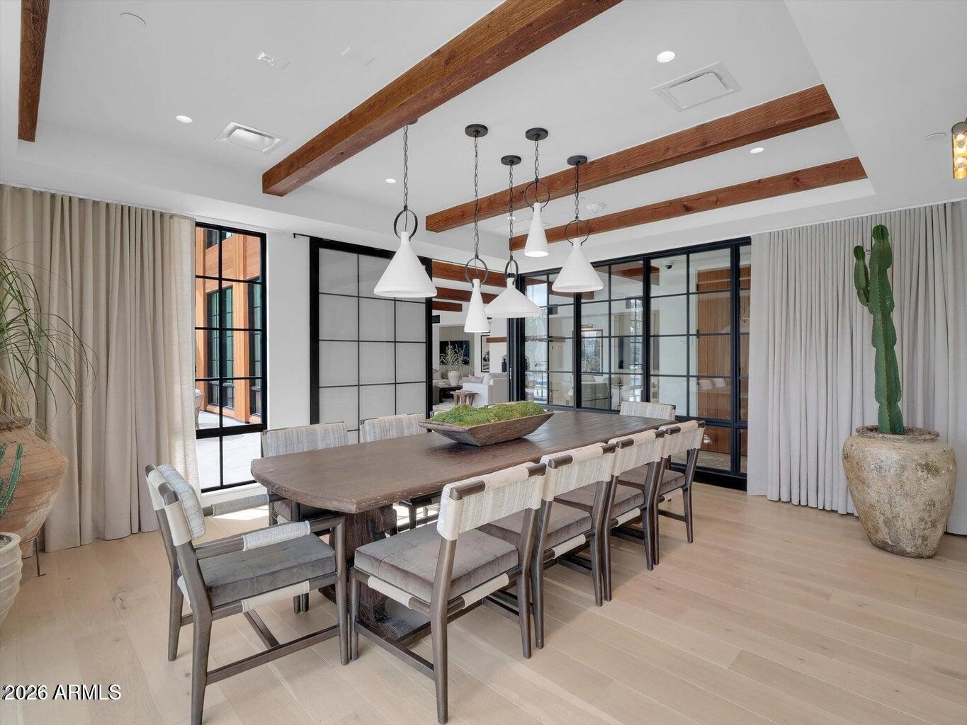 4849 North Camelback Ridge Road, Unit B104 Scottsdale, AZ 85251 - Photo 15 of 17 Clubhouse Dining