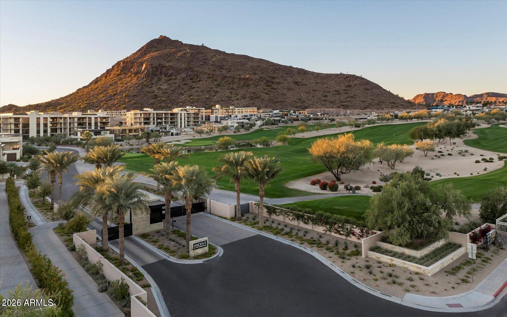 4849 North Camelback Ridge Road, Unit B104 Scottsdale, AZ 85251 - Photo 32 of 43 Community Overview