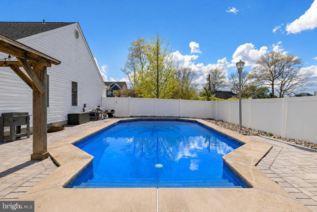 288 Sextant Road Manahawkin, NJ 08050 - Photo 33 of 39 Gallery Image 33