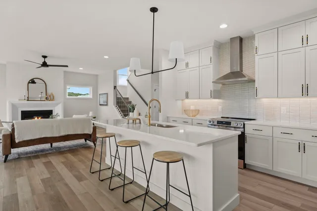 $700,000 | 4066 Eagle Mound Pass, DeForest, WI 53532