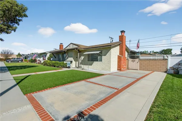 $1,080,000 | 2761 West 225th Street, Torrance, CA 90505