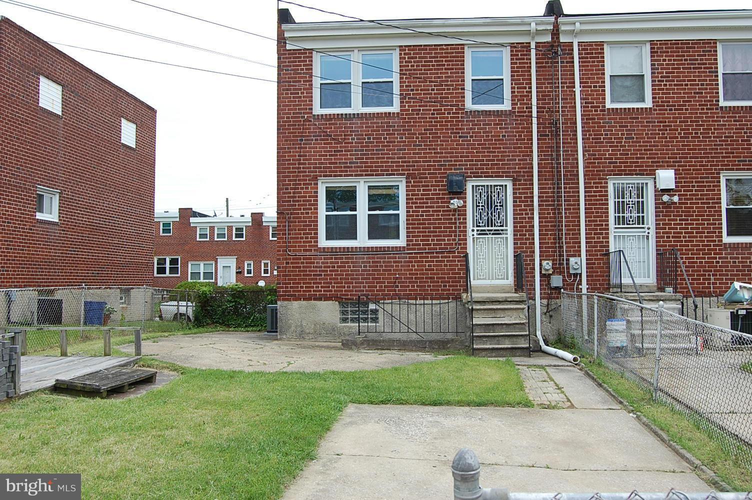 4236 Labyrinth Road Baltimore, MD 21215 - Photo 2 of 14 Exterior (Rear)