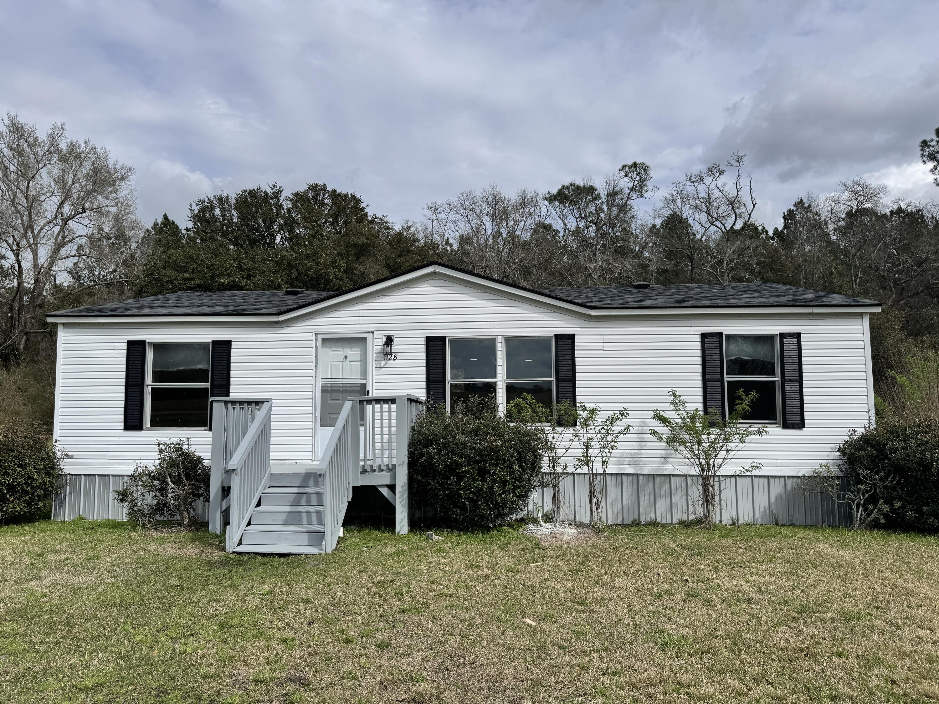 1128 Stokes Road Walterboro, SC 29488 - Photo 2 of 20 1128 Stokes Road