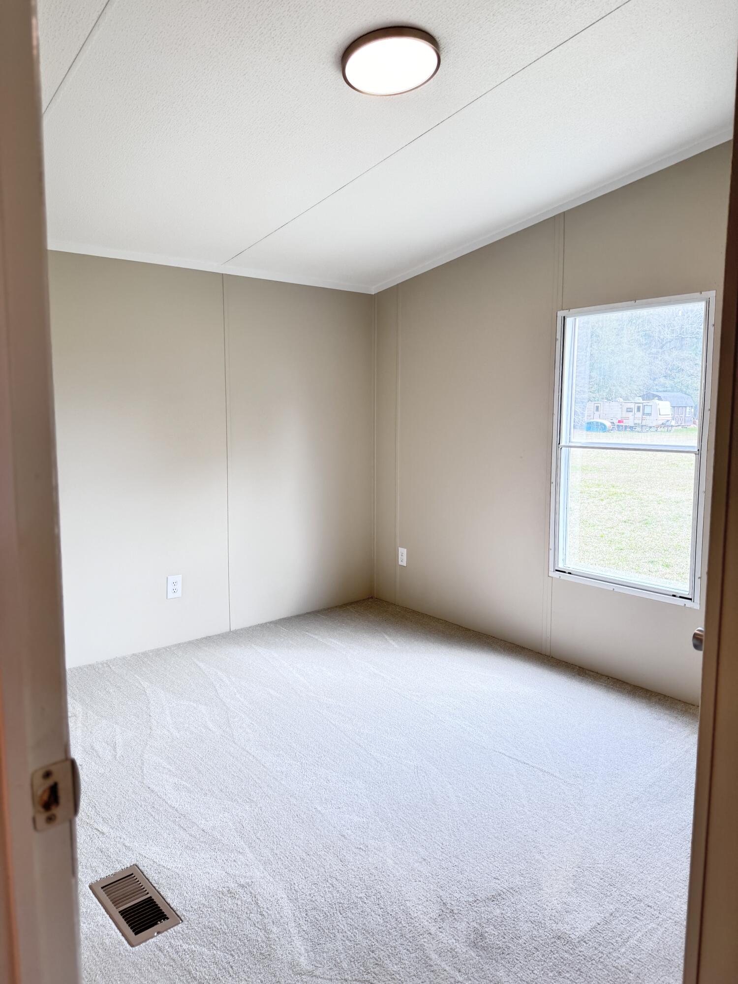 1128 Stokes Road Walterboro, SC 29488 - Photo 10 of 20 1128 Stokes Road