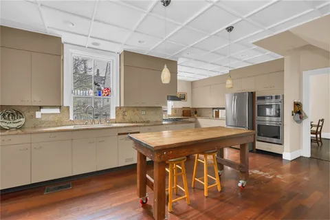 $1,825,000 | 168 Bowen Street, Providence, RI 02906