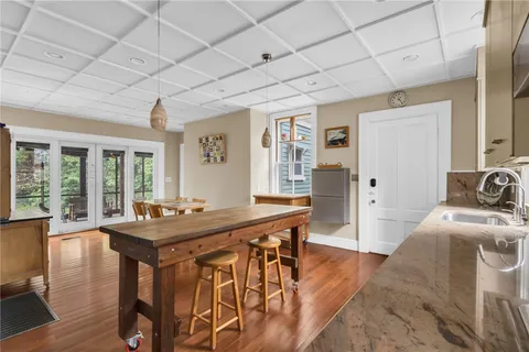 $1,825,000 | 168 Bowen Street, Providence, RI 02906