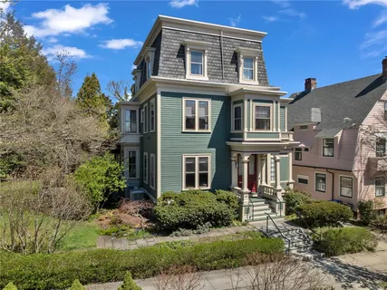$1,825,000 | 168 Bowen Street, Providence, RI 02906