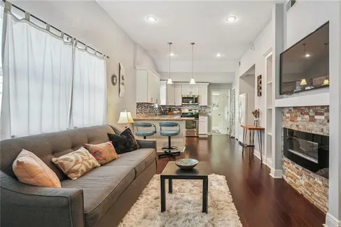 $198,500 | 4515 Montegut Drive, New Orleans, LA 70126