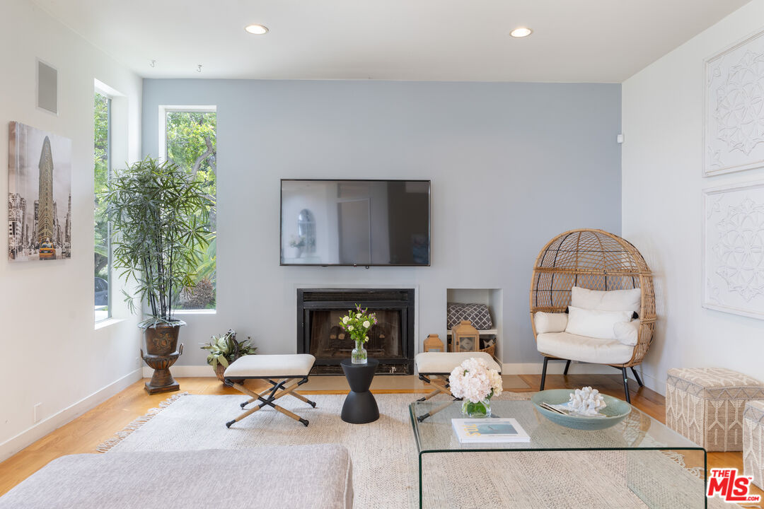 31235 Bailard Road Malibu, CA 90265 - Photo 14 of 32 Gallery Image 14