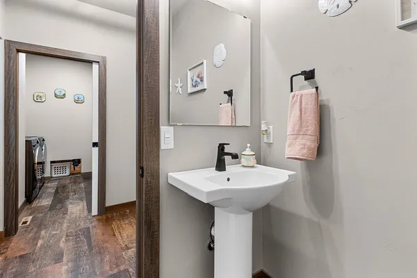 $669,900 | 1667 Torchwood Trail, De Pere, WI 54115
