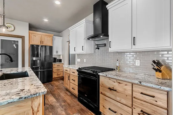 $669,900 | 1667 Torchwood Trail, De Pere, WI 54115