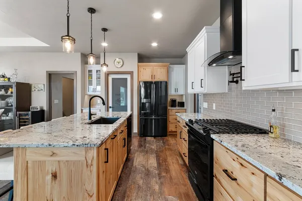 $669,900 | 1667 Torchwood Trail, De Pere, WI 54115