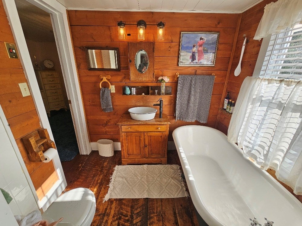 4867 Delhart Road Galax, VA 24333 - Photo 29 of 36 Gallery Image 29
