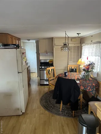 $85,000 | 150 Main Street, Unit 32, Islip, NY 11751