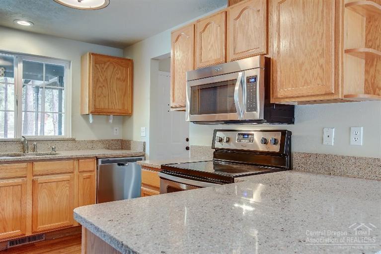 16937 Quartz Hill Road Bend, OR 97707 - Photo 4 of 8 Additional Photo