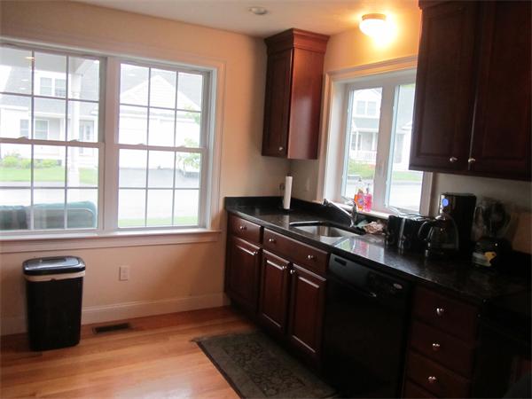 7 Marble Farm Road, Unit 4 Maynard, MA 01754 - Photo 2 of 16 Gallery Image 2