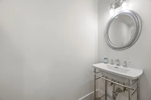 $1,299,000 | 143 Cross Neck Road, Marion, MA 02738