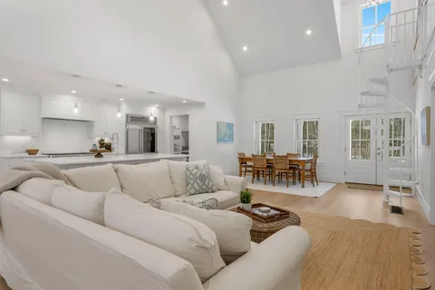 $1,299,000 | 143 Cross Neck Road, Marion, MA 02738