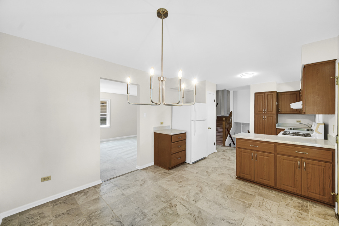 1112 Hickory Road Homewood, IL 60430 - Photo 13 of 24