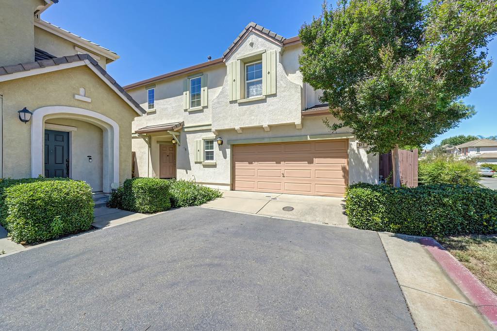 611 Equinox Loop Lincoln, CA 95648 - Photo 1 of 33
