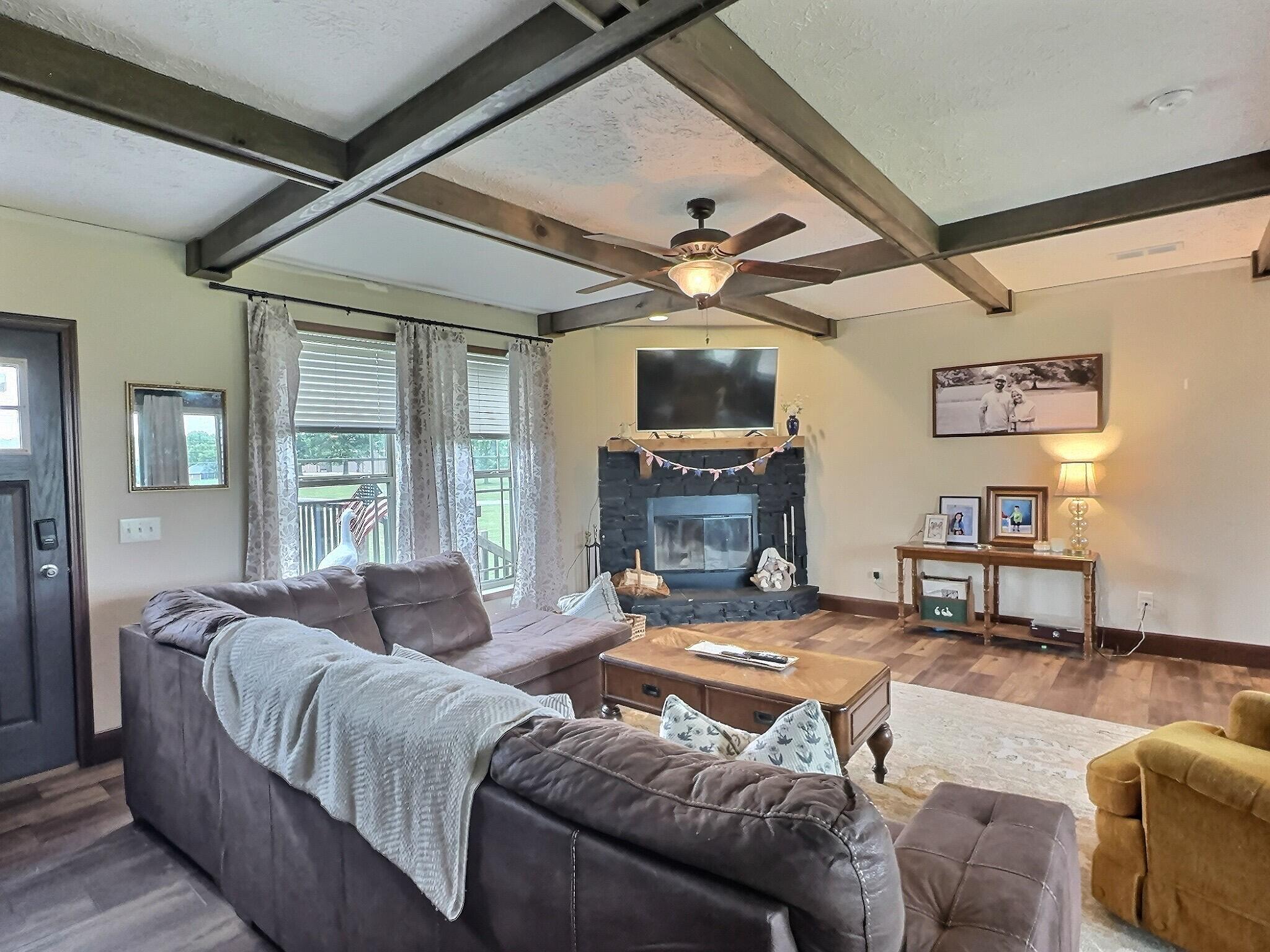 3549 Wiswell Road West Murray, KY 42071 - Photo 7 of 27 IMG_4184