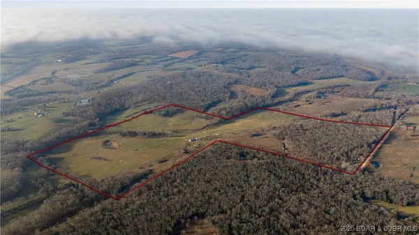 $999,999 | 470 Good Friends Lane, Stoutland, MO 65567