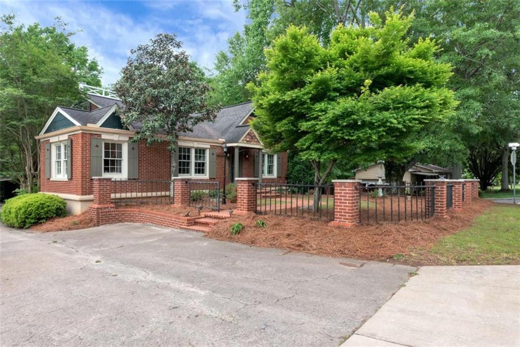 952 Wayside Street Cornelia, GA 30531 - Photo 3 of 70