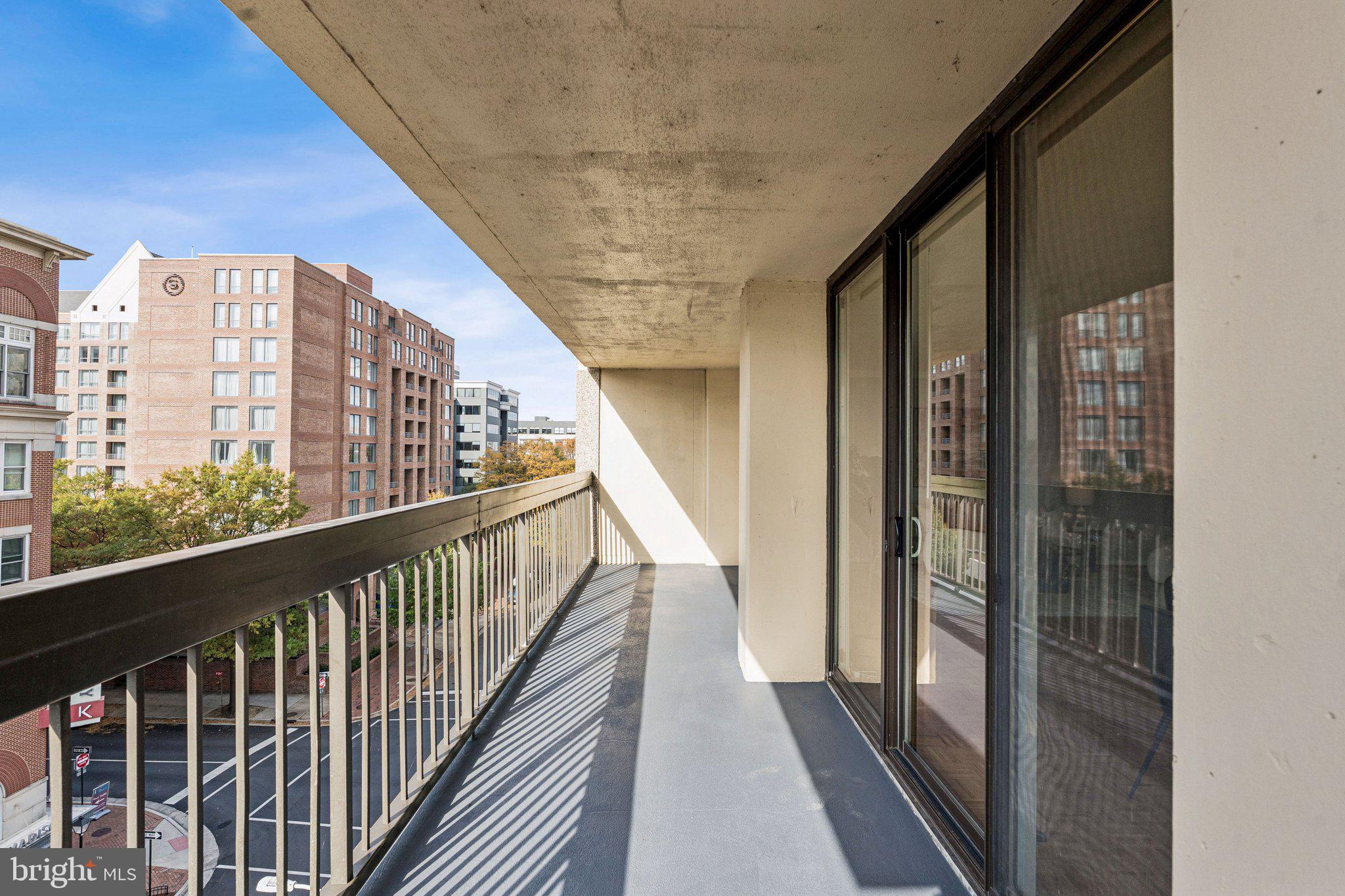 400 Madison Street, Unit 603 Alexandria, VA 22314 - Photo 14 of 46