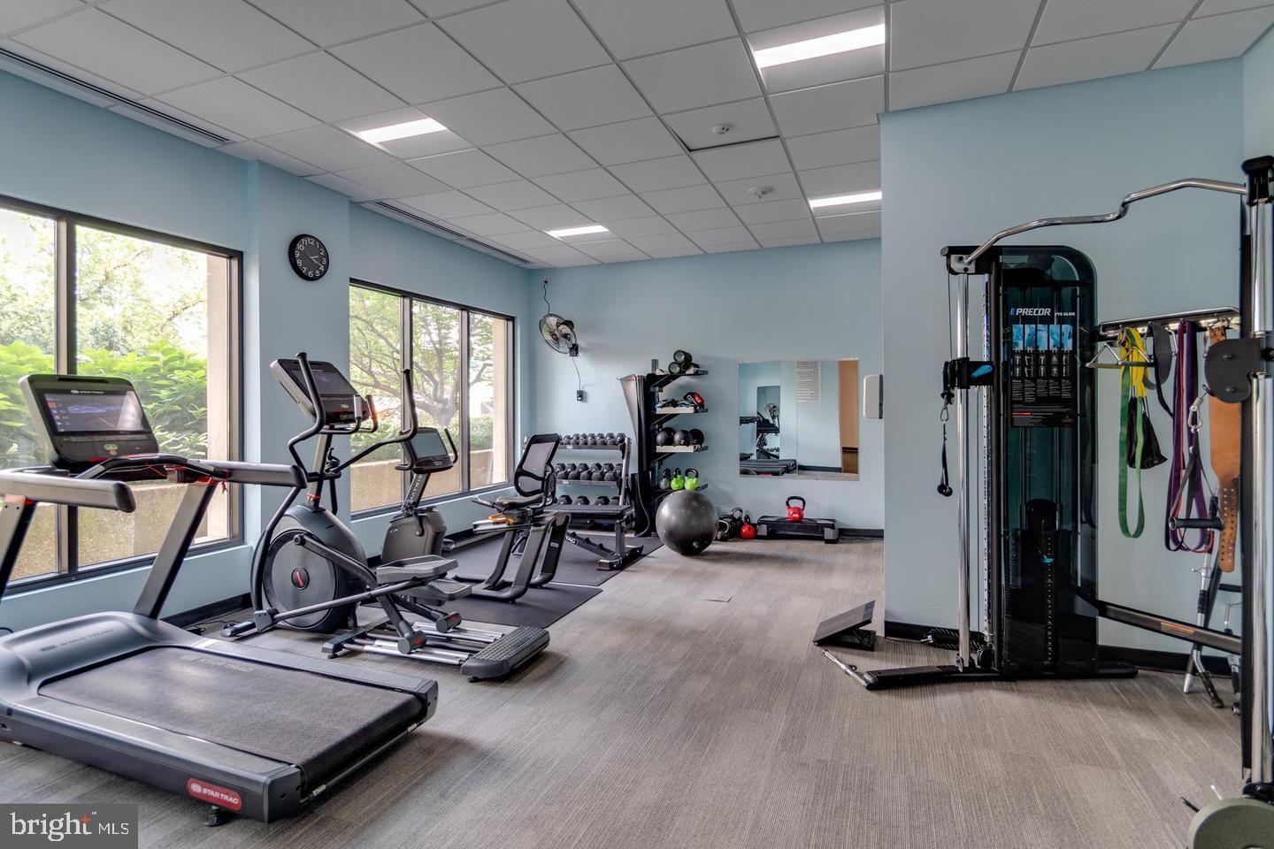 400 Madison Street, Unit 603 Alexandria, VA 22314 - Photo 36 of 46 a view of a room with gym equipment