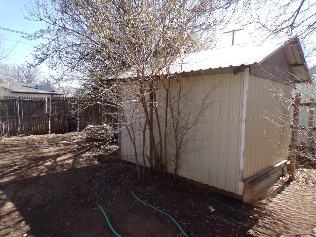 1620 Bluebell Street Amarillo, TX 79107 - Photo 23 of 28 a view of a back yard of the house
