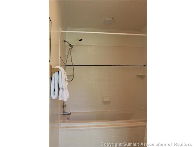 1708 Red Hawk Road Silverthorne, CO 80498 - Photo 11 of 20 Gallery Image 11