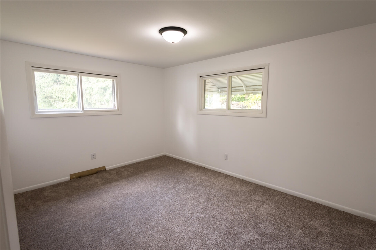 9470 Peck Road Greenville, MI 48838 - Photo 18 of 34