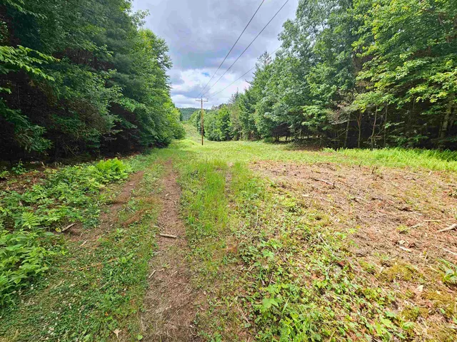 $250,000 | 101 New Boston Road, Lyndonville, VT 05851
