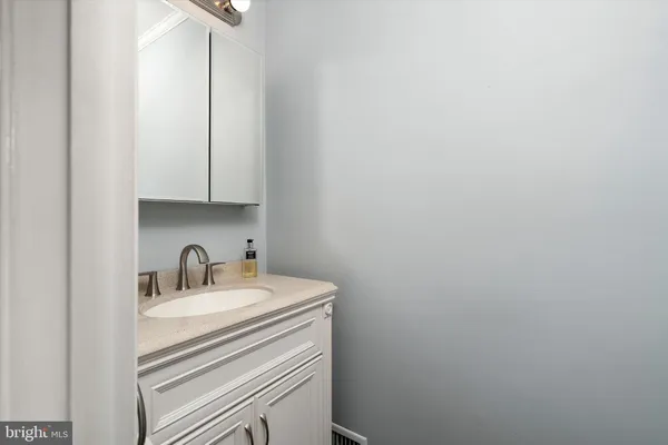 $499,000 | 4 Running Brook Road, Ewing, NJ 08638
