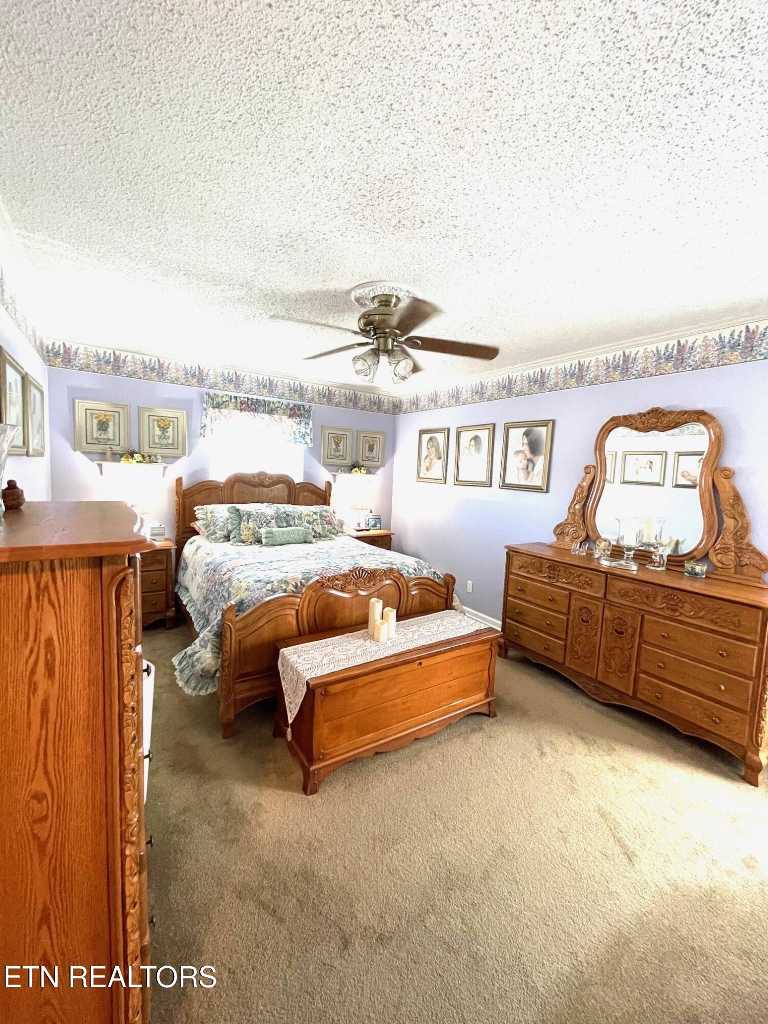 4648 Robindale Road Knoxville, TN 37921 - Photo 18 of 49 thumbnail_IMG_3059