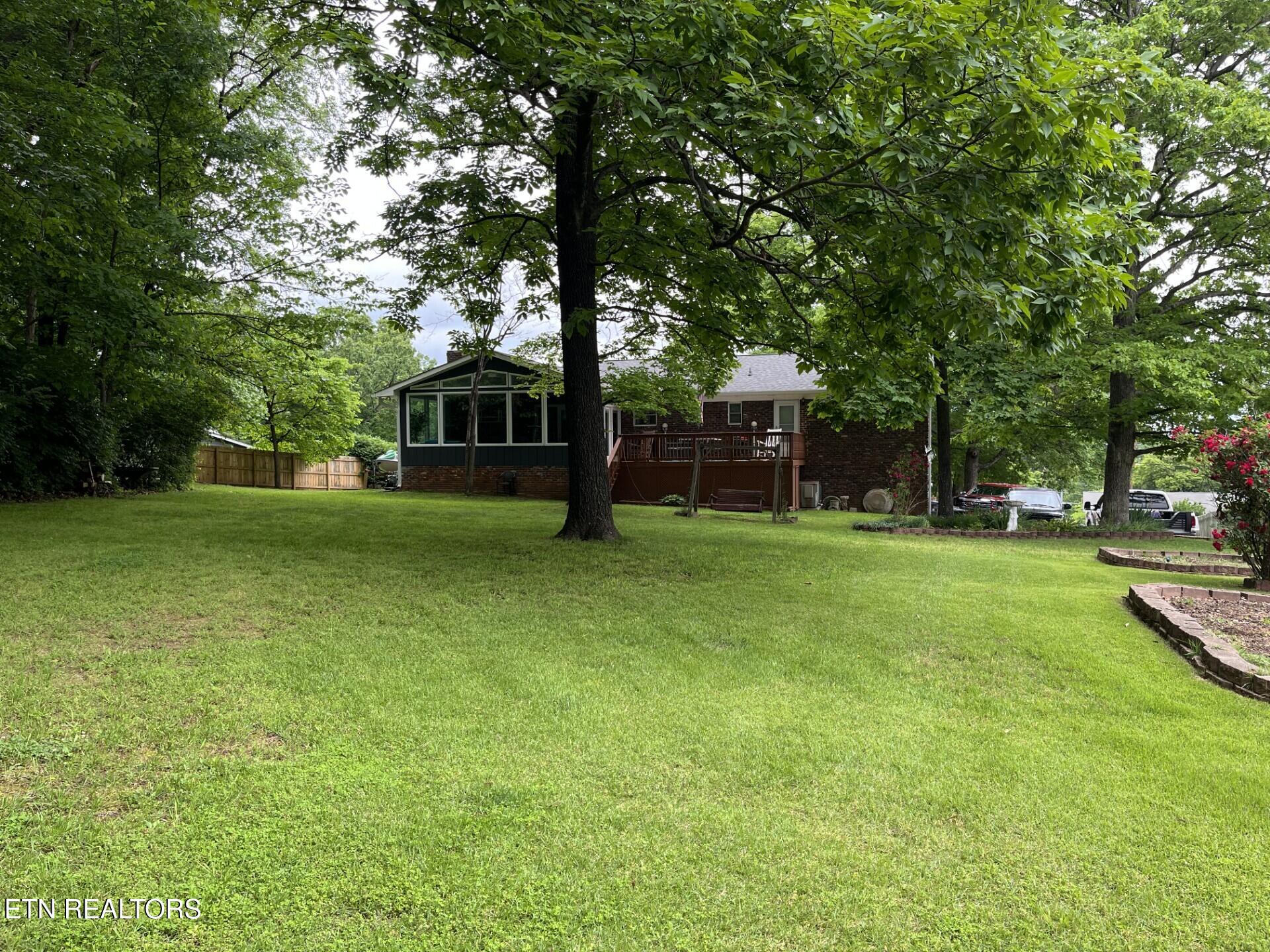 4648 Robindale Road Knoxville, TN 37921 - Photo 5 of 49 thumbnail_IMG_1449