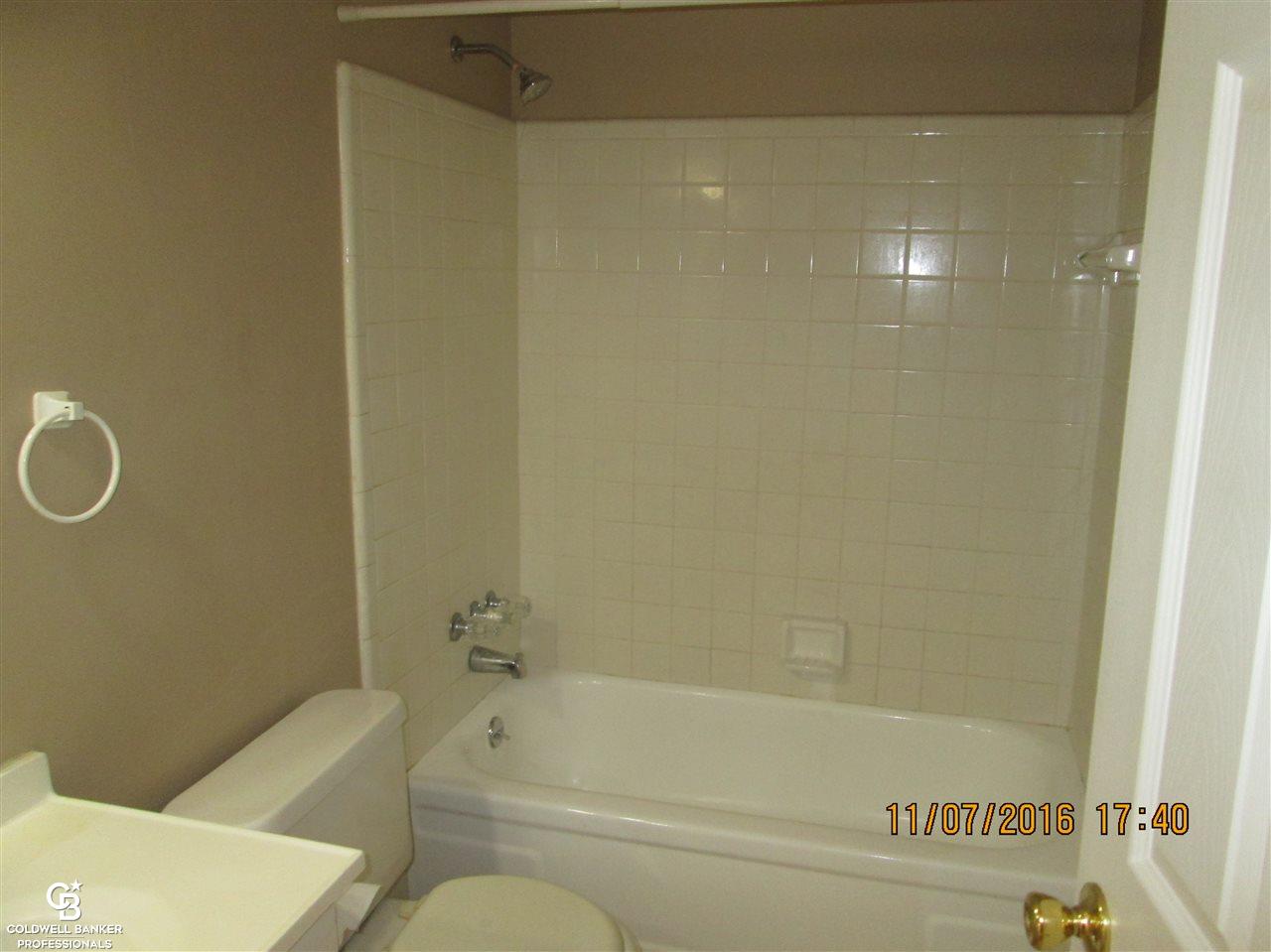 48552 Sugarbush Road Chesterfield, MI 48047 - Photo 10 of 19