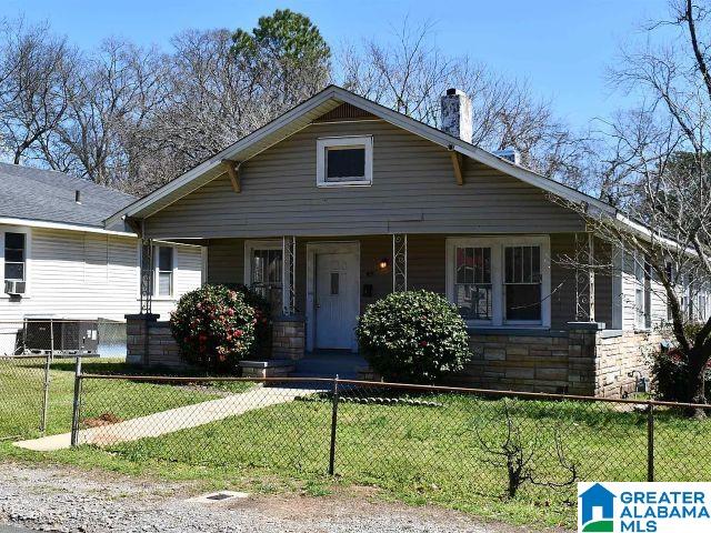 829 28th Street Southwest Birmingham, AL 35211 - Photo 1 of 7