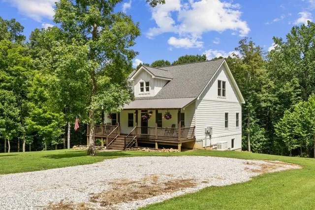 $875,000 | 5382 Highway 49, Vanleer, TN 37181